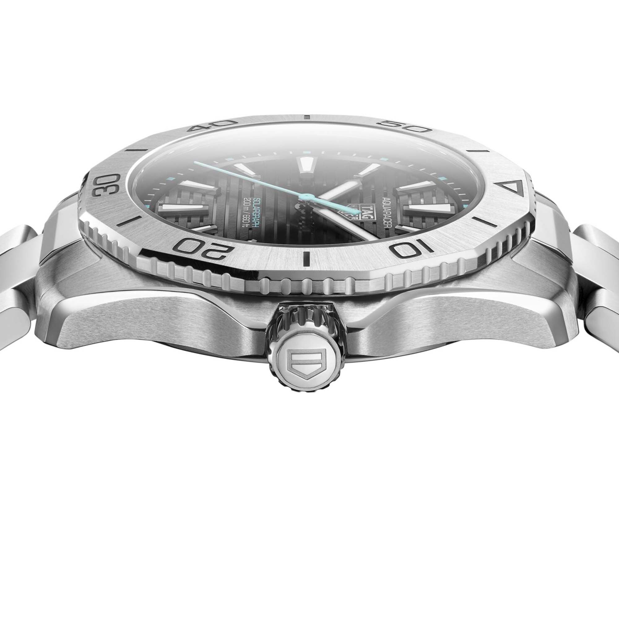 TAG Heuer Aquaracer Professional 200 Solargraph 40 mm